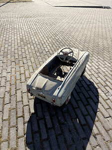 Moskvich 1971 pedaalauto. Laste Moskvich (3 foto / 3)