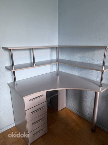 Stiilne kirjutuslaud