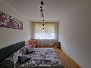 Oru tn 11, Kreenholmi, Narva, Ida-Virumaa (3 foto / 12)