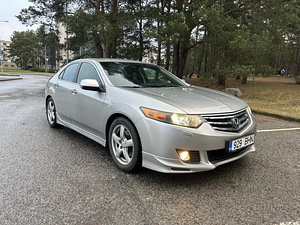 Honda Accord Type S (13 foto / 13)