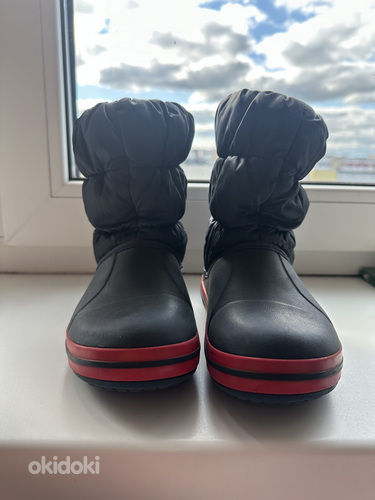 Crocs C13 (30s)