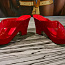 Красные туфли на каблуке (фото #1)
