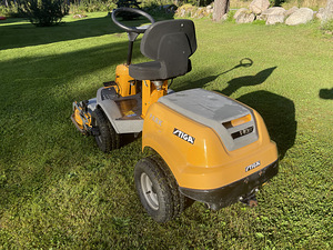 Murutraktor/raider Stiga Park Compact (2 foto / 8)