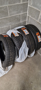 Lamellrehvid Tracmax X-PRIVILO S330 225/60 R18 M+S (3 foto / 5)