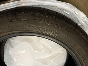 Летние шины 225/50 r18 Pirelli runflat (5 фото из 5)