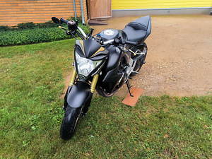 HONDA CB 1000R 2012 (5 foto / 9)