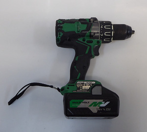 Akutrell Hitachi DS 36DA + Aku Hikoki 36V 4.0Ah (3 foto / 6)