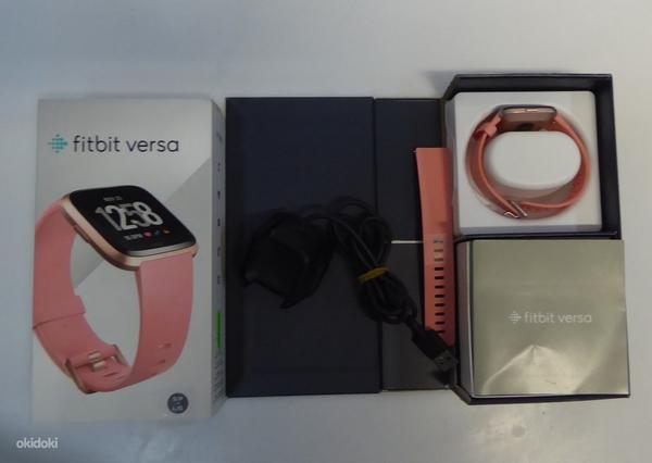 Смарт-часы Fibit Versa FB505RGPK Цвет Розовый Полный Комплек (фото #4)