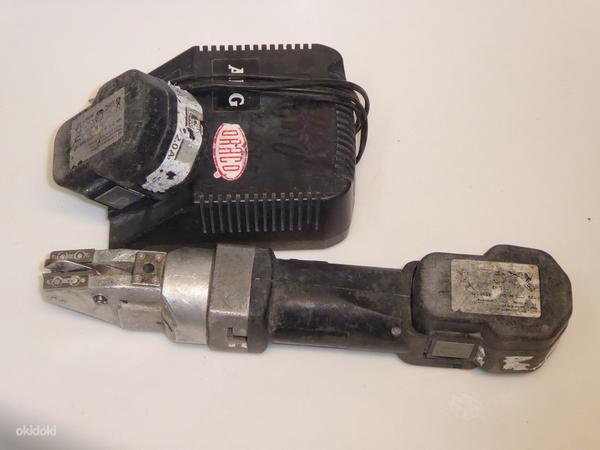 Ножницы по металлу AK 3514-7R Li-Ion + зарядка + аку (фото #4)