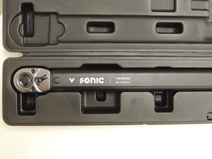 Ключ 1/2'' 80-400NM 2-WAY V SONIC + чемодан (4 фото из 7)