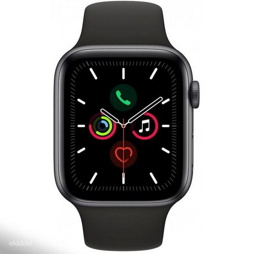 Смарт-часы Apple Watch Series 5 44mm + зарядка (фото #1)