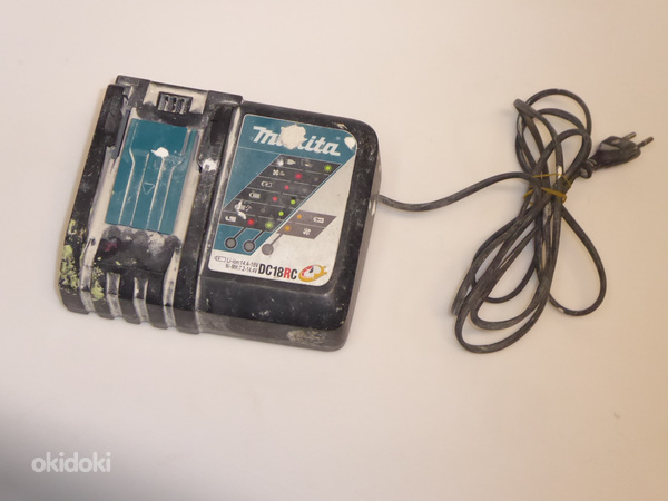 Зарядное устройство Makita DC18RC (фото #3)