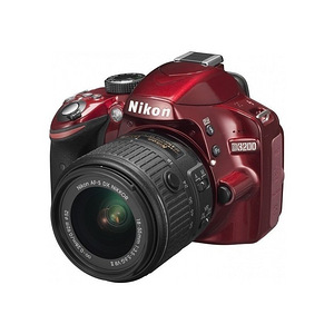 Peegelkaamera Nikon D3200 + Laadija + Kott