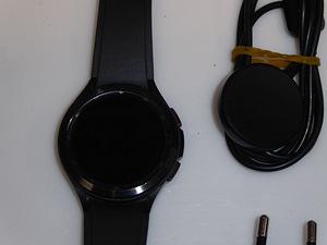 Nutikellad Samsung Galaxy Watch 4 Classic + laadija (3 foto / 5)