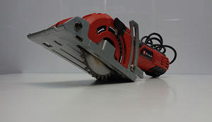 Мини-пила дисковая Einhell TC-CS 89, 600W (3 фото из 8)