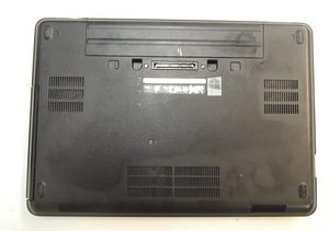 Sülearvuti Dell Latitude E5440 + Laadija (3 foto / 10)