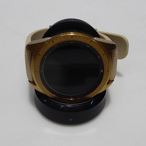 Nutikell Samsung Galaxy Watch 42 mm, rose gold + Laadija (6 foto / 7)