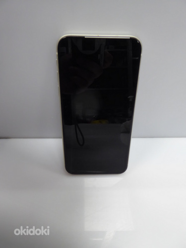 Телефон Apple iPhone 11 64ГБ Белый , 77% батареи (фото #5)