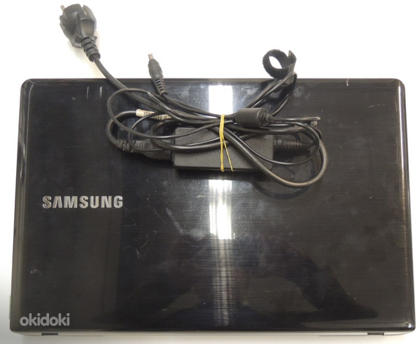 Ноутбук Samsung 300E (без ак.) + зарядка (фото #2)