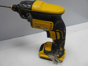 Шуруповерт Dewalt DCF620 + AКБ 2.0ah (3 фото из 5)
