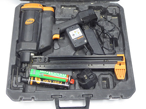 Betooninaelapüss TJEP CP-40 GAS 2G + kohver + laadija (3 foto / 5)