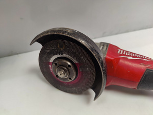 Aku-Relakas Milwaukee M18 CAG125X + AKU (5 foto / 5)
