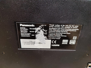Teler Panasonic TX-32GS350E + Pult (4 foto / 5)