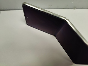 Telefon Huawei P50 Pocket + Laadija + Karp (5 foto / 5)