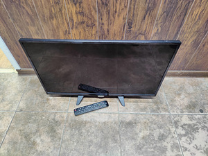 Teler 32" Philips 32PHH4201/88 + Pult (2 foto / 5)
