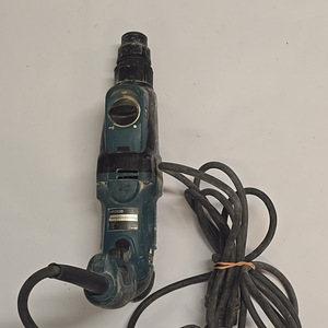 Puurvasar Makita HR2630 (4 foto / 5)