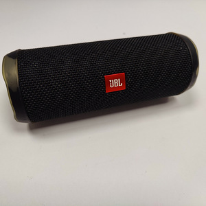 Kõlar JBL Flip 4s must (2 foto / 5)