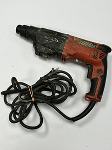 Puurvasar Makita M8701 (2 foto / 4)