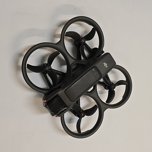 Droon DJI Avata 2 + pult + prillid + aku + kott (3 foto / 8)