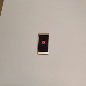 Mobiiltelefon Huawei Y6 (2017) MYA-L41 (2 foto / 5)