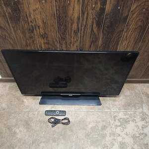 Teler Philips 40PFT5300/12 + juhe + pult (2 foto / 7)