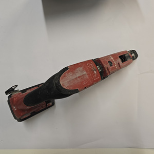 Kruuvikeeraja Milwaukee M18 FSG + 3,0Ah (3 foto / 5)