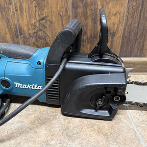 Elektrisaag Makita UC3530A (3 foto / 6)