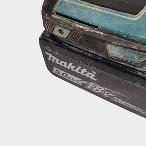 Akutrell Makita DTD153 + AKU 5,0 (4 foto / 4)