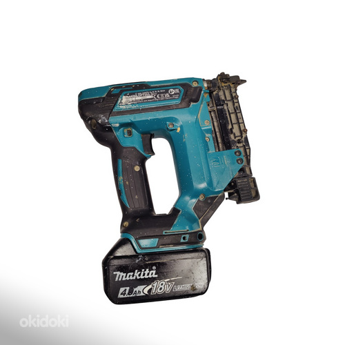 Гвоздевой пистолет Makita DPT353 + АКБ 4,0АЧ