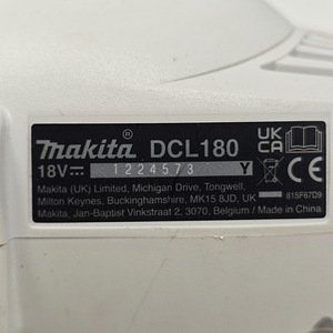 Пылесос Makita DCL180 + акку 5.0Ач (4 фото из 5)