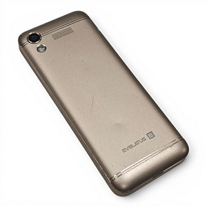 Мобильный телефон Evelatus E Tron (3 фото из 5)
