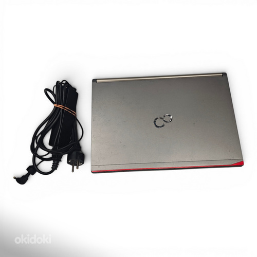 Sülearvuti Fujitsu E734 + laadija