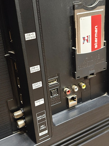 Teler Samsung UE55TU8502U + juhe + pult (5 foto / 5)
