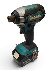 Аккумуляторная дрель Makita DTD153 + акку 5.0Ач (1 фото из 5)