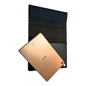 Планшет Samsung Galaxy Tab S5e 10.5 64GB LTE (4 фото из 4)