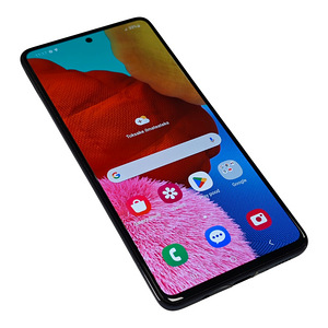 Мобильный телефон Samsung Galaxy A51 128GB (3 фото из 5)