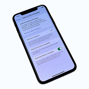Mobiltelefon Apple iPhone XS 64 GB (4 foto / 5)