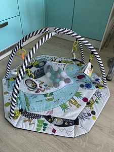 Kinderkraft mängumatt (2 foto / 3)