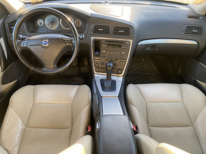 Volvo v70 d5 (9 фото из 14)