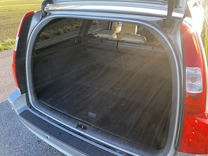Volvo v70 d5 (14 фото из 14)